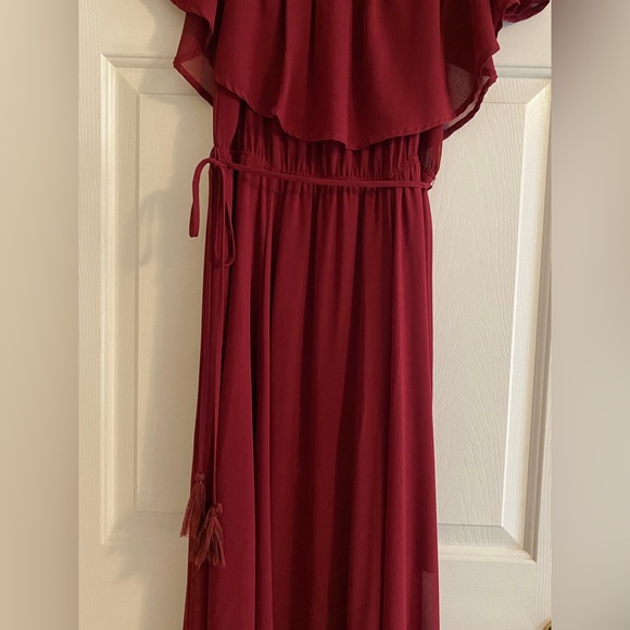 Long red dress - Picture 2 of 8